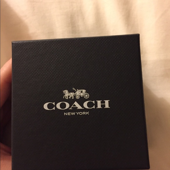 Coach Watch - Picture 6 of 6